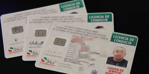 Propondrán licencias gratis a quien se vacune