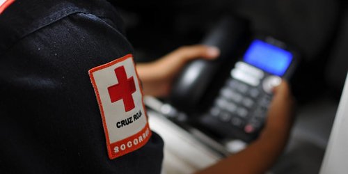 Reportan fallas en línea telefónica de la Cruz Roja