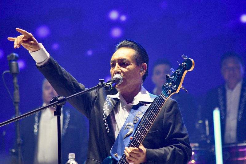 los_angeles_azules_fenapo_mirioverde.jpeg