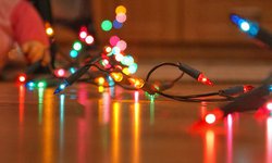 Llaman a comprar luces de Navidad certificadas