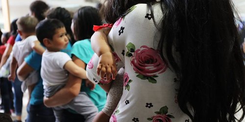 Menores embarazadas por hombres hasta 35 años mayores que ella