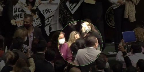 Diputada federal de Cárdenas golpea en la cara a legisladora panista
