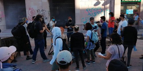 Morena SLP repudia violencia en marcha por justicia para Giovani, pero también detenciones arbitrarias