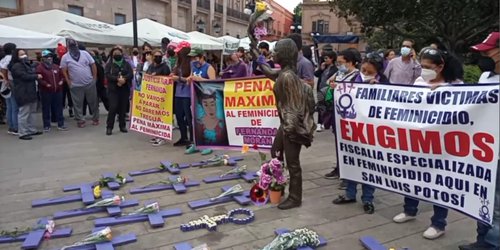 Pena máxima a femenicidas, "no daremos tregua": Familiares de víctimas en marcha