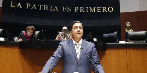 Marco Gama exhorta al titular de la Secretaría de Salud  a basificar al personal de salud