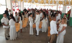 Personas privadas de la libertad contraen matrimonio en San Valentín