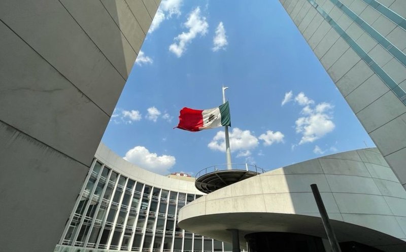 media asta senado.jpg