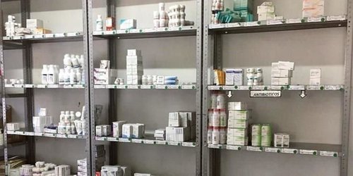 Sufren pacientes falta de medicinas