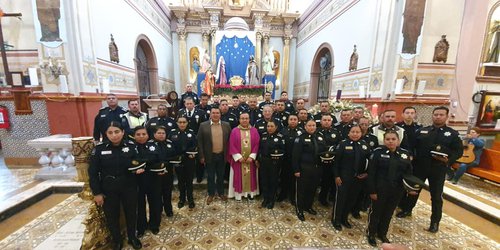 Celebran misa por el Día del Policía