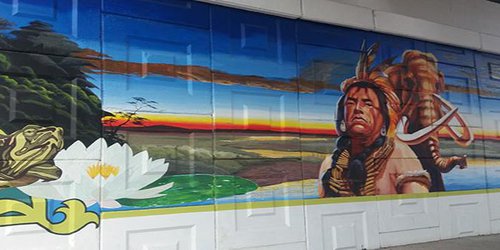 Renovarán pintura y los murales en la barda del panteón municipal