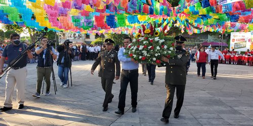 Alcalde rioverdense encabezó acto cívico por el Día de los Niños Héroes