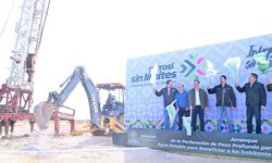 Gallardo entrega obras viales, agua y alumbrado en Santo Domingo y Charcas