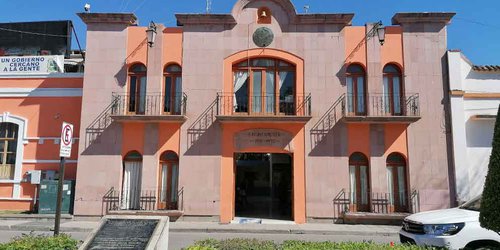 Cambian al director de Educación en el Municipio: Llega Eliseo Díaz