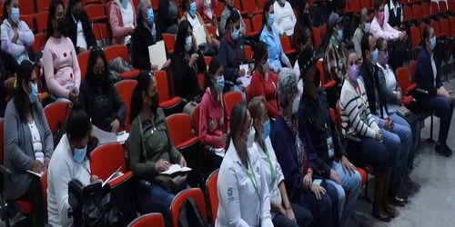 Capacitaron a más de 60 parteras y promotores de salud de toda la Zona Media