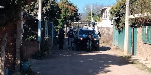 Balean domicilio en barrio tercero del Refugio