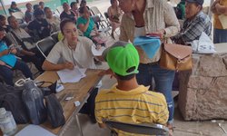 Entrega Salud certificados a personas con discapacidad