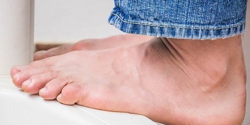 Extremar cuidados en los pies de personas diabéticas, recomienda Salud