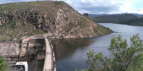 Lluvias elevaron niveles de agua en presas del estado