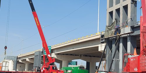 Gobierno del Estado moderniza puente vehicular de Avenida Juárez
