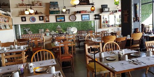 Van 133 restaurantes cerrados por el COVID