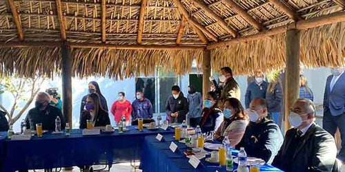 Garantiza Gobierno Potosino medicamentos oncológicos