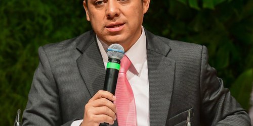 Ex funcionarios deberán responder anomalías detectadas en áreas a su cargo: Gallardo Cardona