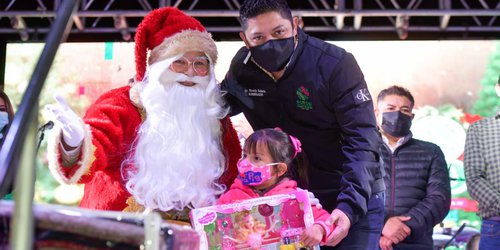 Bobby Pulido le canta a Mexquitenses y cierra Festival de Invierno