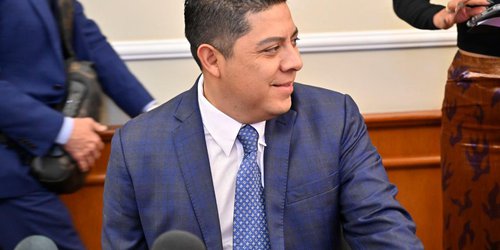 Todas las dependencias cumplirán en transparencia: Gobernador