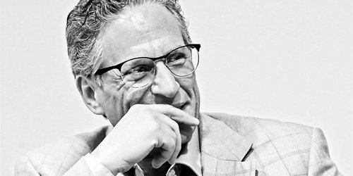 Despiden a Cohen, poeta del idioma