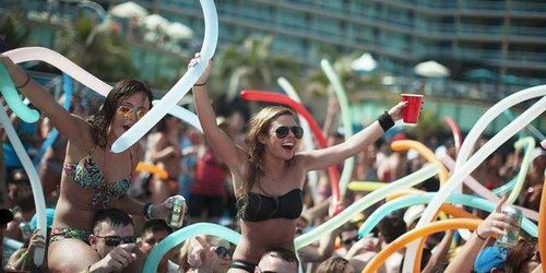 Por Covid-19, EU pide a sus ciudadanos no hacer spring break en México