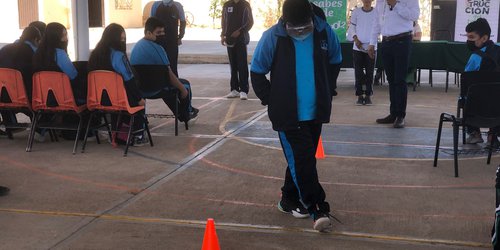 Imparte Gobernación taller contra adicciones