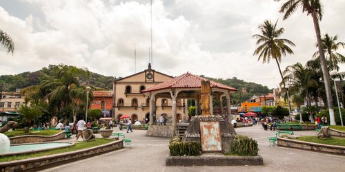 Denuncian grupos de Telegram y Twitter en los que se difunden fotografías íntimas de mujeres en Tamazunchale