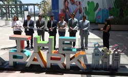 Acude Ricardo Gallardo a inauguración de centro comercial The Park