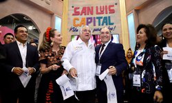 Secretario Miguel Torruco y alcalde Enrique Galindo inauguran el módulo de San Luis Capital en el Tianguis Turístico 2023