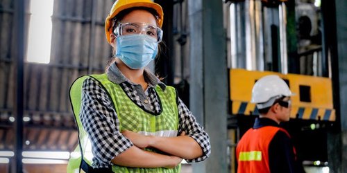 No es obligatorio certificado de vacunación contra Covid para trabajadores de la zona industrial.