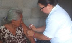 Gobierno Estatal iniciará vacunación contra influenza por temporada de frío