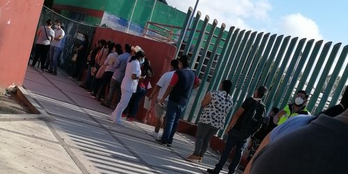 Supera expectativas campaña de vacunación para jóvenes de 18 años y más