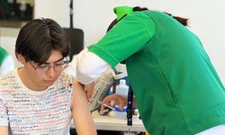 Secretaría de Salud refuerza vacunación contra el sarampión en el altiplano potosino