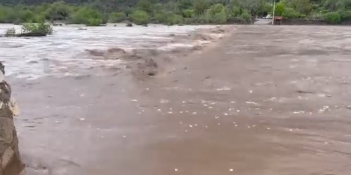 Por intensas lluvias, queda incomunicado El Paraíso, de CdFdz