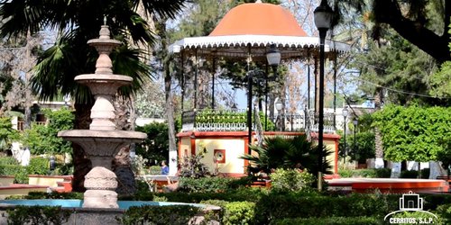 Detienen al jefe de la policía de Villa Juárez por traer arma de fuego sin permiso