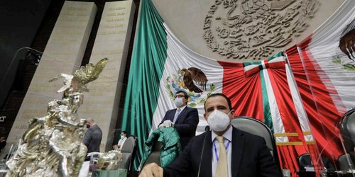 MORENA aprobó una ley marihuana que fomenta la drogadicción y olvida la salud, denuncia XAZ