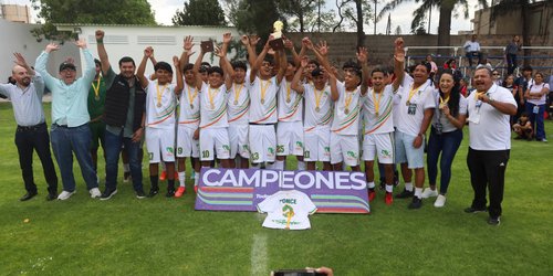 SLP consigue primer lugar en fútbol femenil y varonil