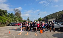 Reconocen a docentes con carrera atlética y actividades de convivencia en Santa Catarina