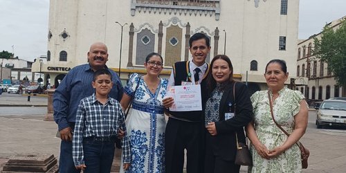 Alumno del COBACH 05 medalla de bronce en Olimpiada  de Matemáticas