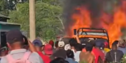 Agreden a Guardia Estatal e incendian unidades durante atención de denuncia en Azucena.