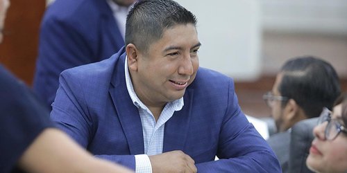 Establecen atribuciones de participantes en el Parlamento de las y los Jóvenes de SLP
