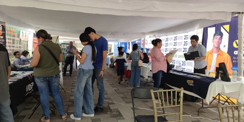 Ofertan 21 universidades sus carreras a jóvenes de la Región Media en Rioverde