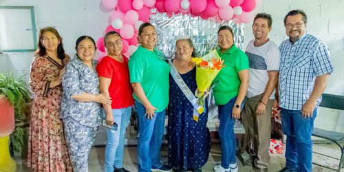 Teresa Segura Mejía es coronada como nueva reina del grupo “Rosas de Otoño”