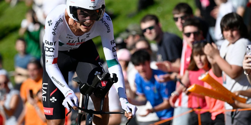 Isaac del Toro finaliza en sitio 13 en la etapa inicial de la Vuelta al País Vasco.