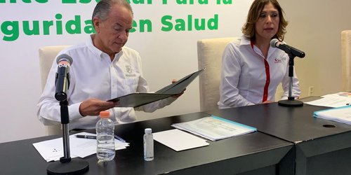 JM Carreras atestigua convenio entre Secretaría de Salud con hospitales privados para atención de pacientes con COVID-19